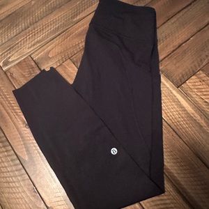 Black Lululemon Leggings Size 6